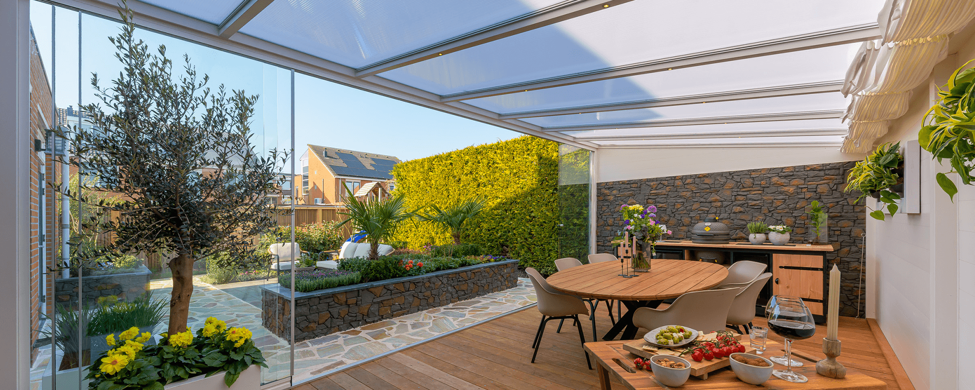 Tuinkamers hellend dak 01