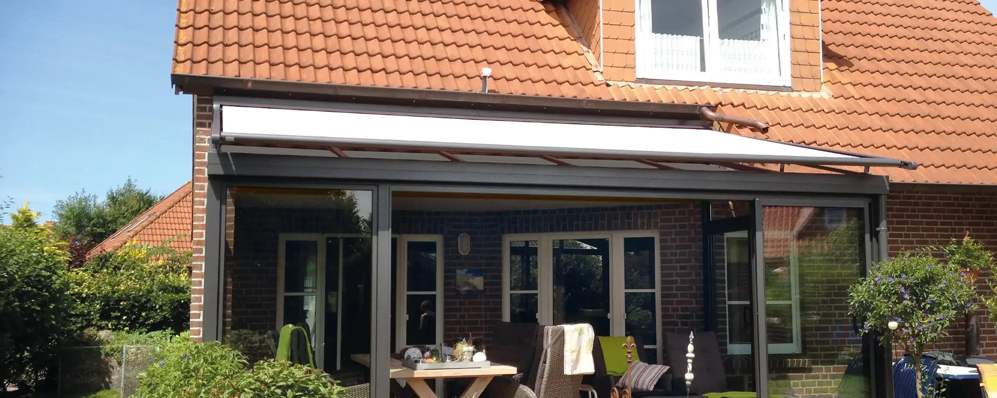 Bovendakzonwering 01