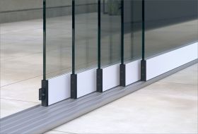Profiline Glasschiebewand weiß (5,5 M - 5 spurig)